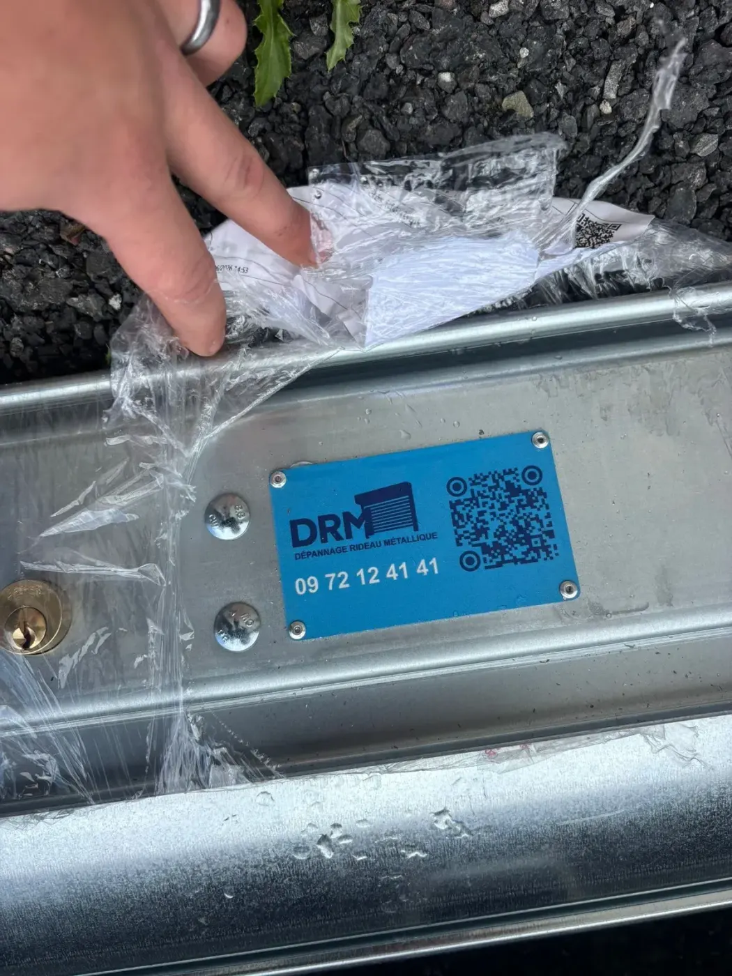 Installation et pose de rideau métallique à Meaux